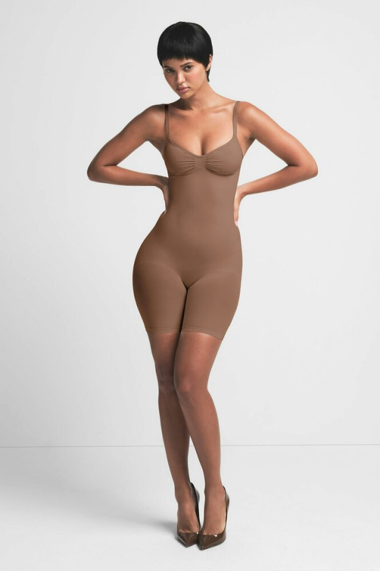 Skims Seamless Sculpt Mid Thigh Bodysuit