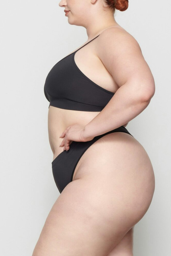 Skims Soft Smoothing Seamless Thong