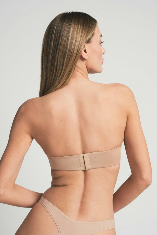 Skims Ultimate Strapless Push-Up Bra