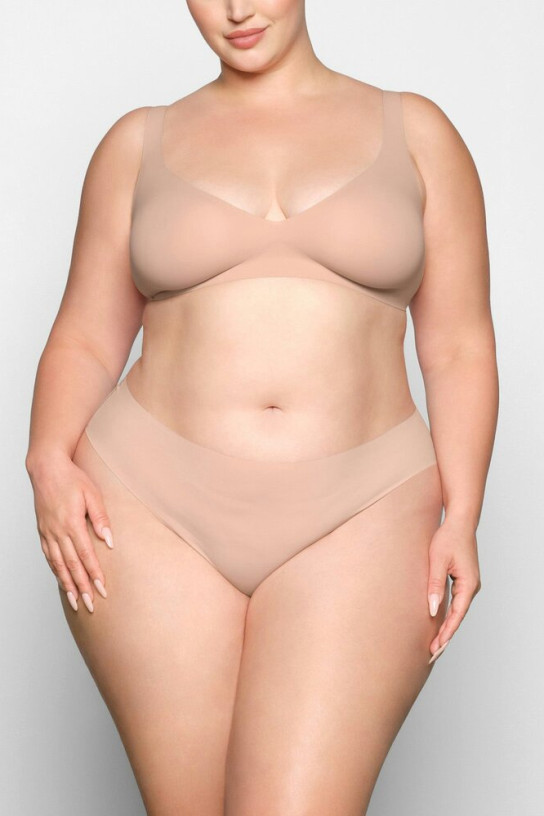 Skims Naked Plunge Bralette