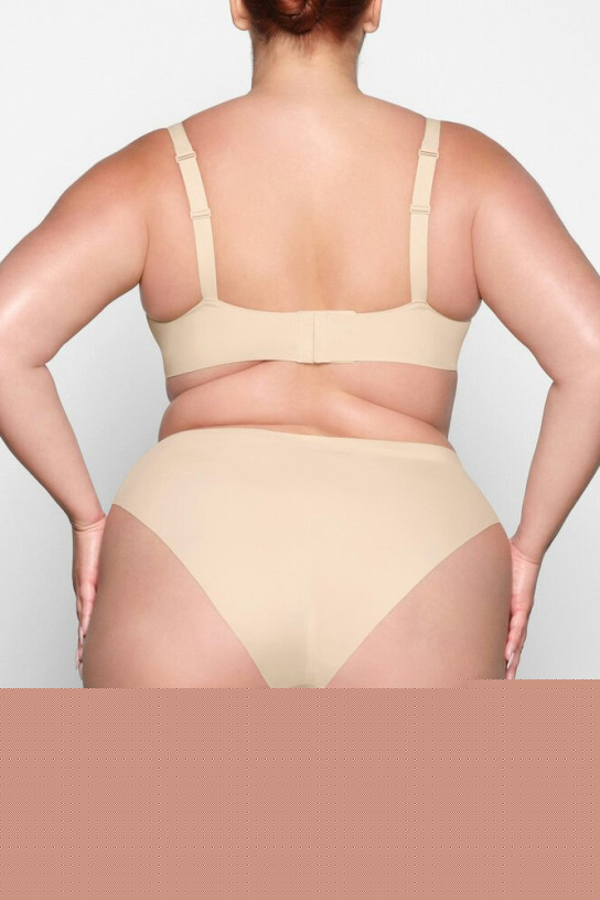 Skims Naked Plunge Bralette